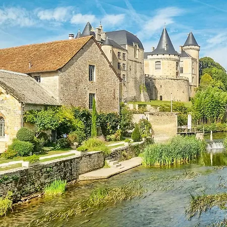 Tatil Evi Lovely In With Wifi Verteuil-sur-Charente